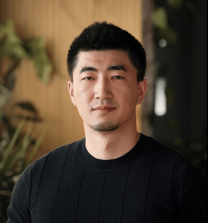 Gary Tang Headshot